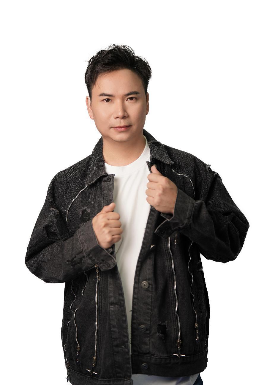 音乐人陈柏丞勇闯乐坛入围新音乐榜2024全明星盛典