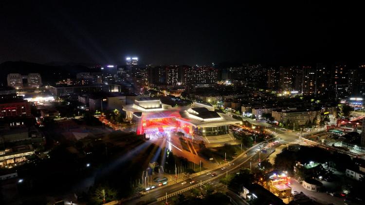九游娱乐:2024年上半年最新电视剧排播消息这10部剧你最期待哪一部呢?(图2)