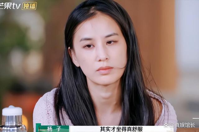 神颜!看了黄圣依和刘亦菲20年前的合影才懂杨子为何怒砸600万