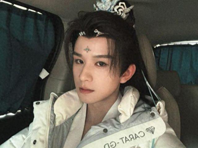 陈情令金凌与制片人绯闻曝光:聊天记录和照片引发热议
