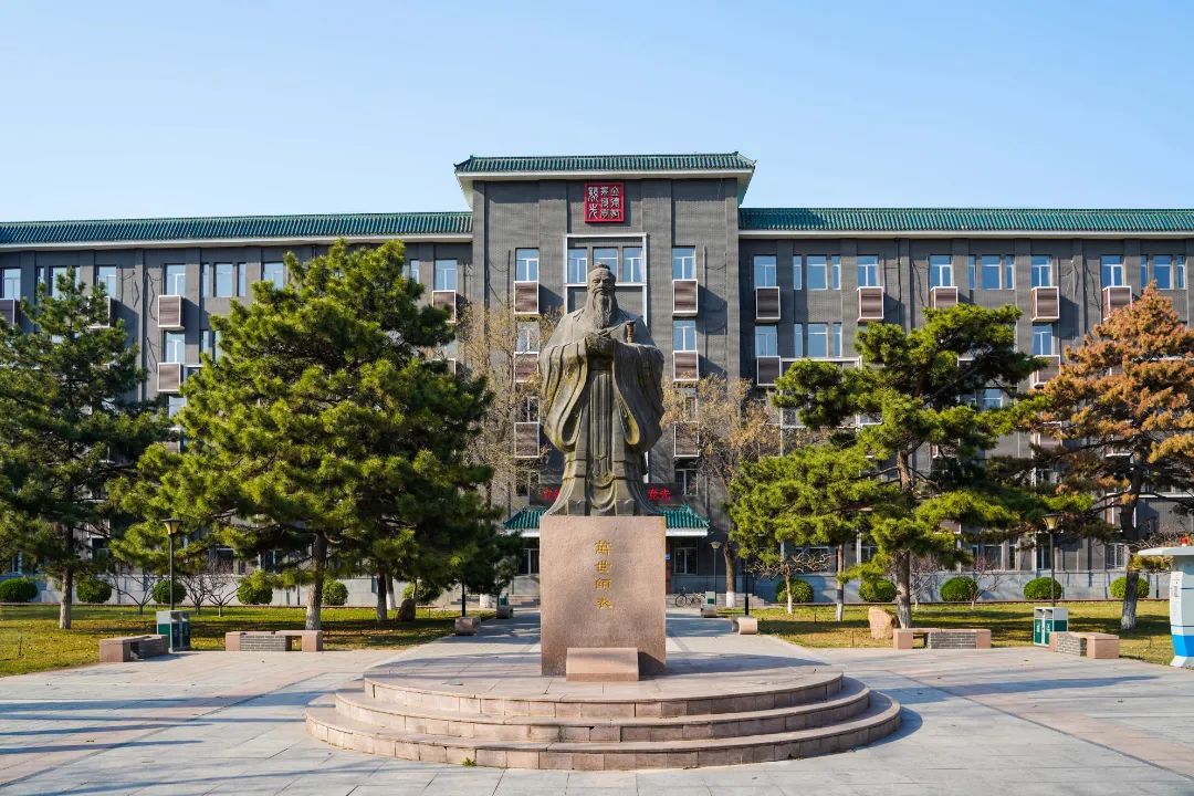 2025年中国传媒大学2+2出国留学预备课程项目(第十四届)招生简章