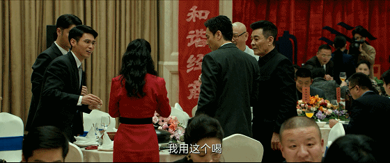 九游娱乐：给近5年最好的10部年代剧：《北上》没有上榜《人世间》第5(图18)