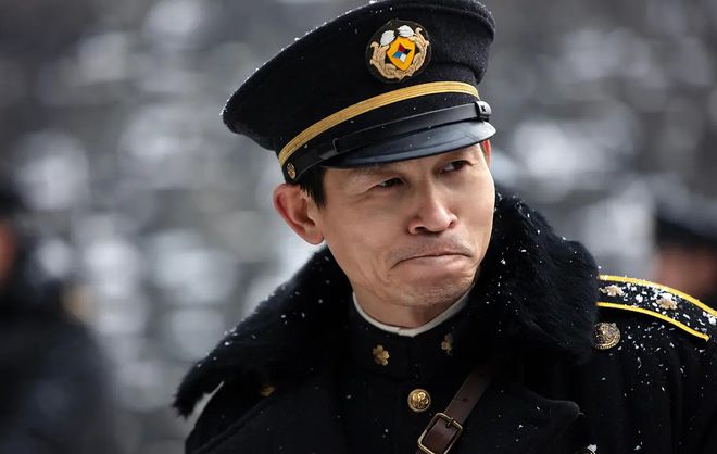 九游娱乐：2021年“叫好又叫座”的五部电影你若一部都没看那就太可惜了(图2)