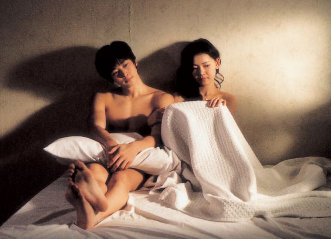 九游娱乐文化：“熬夜必看”的5部黄暴电影尺度大胆唯美画面并存