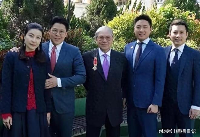 婚礼结束仅4天霍震霆两个儿子“爆雷”郭晶