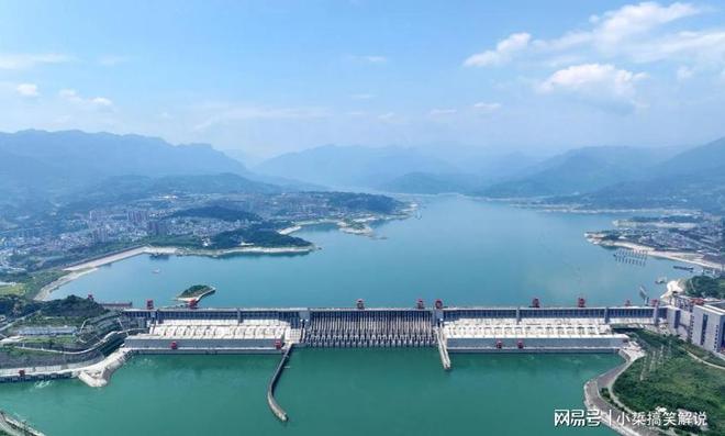 三峡大坝收支出炉：20年2500亿投资回本了吗？